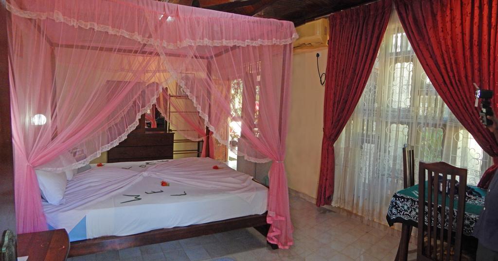 Rico Shadow Guest House & Restaurant فايكال المظهر الخارجي الصورة